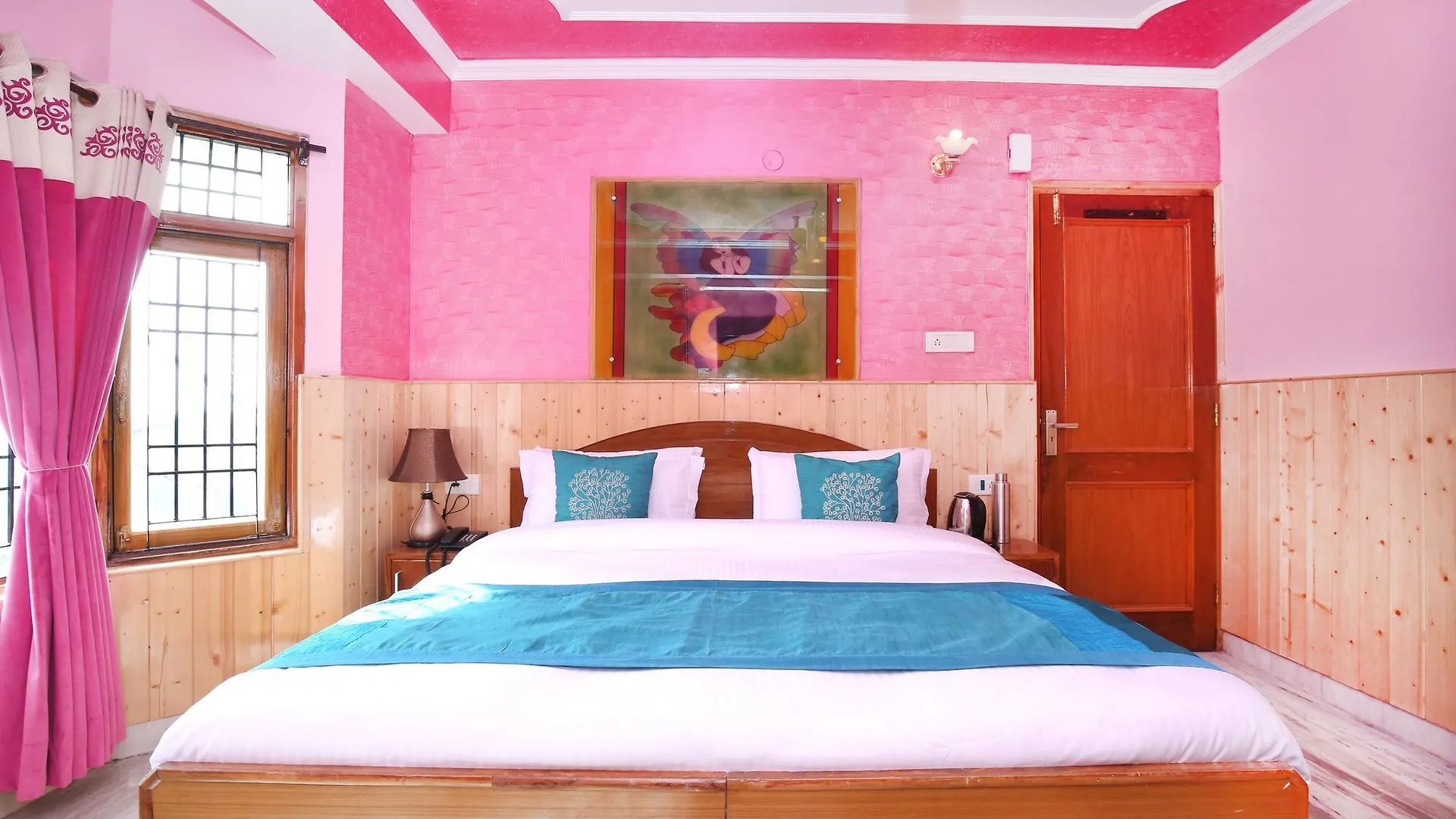 Oyo Home 10410 Mountain View Rooms Panthaghati Shimla India