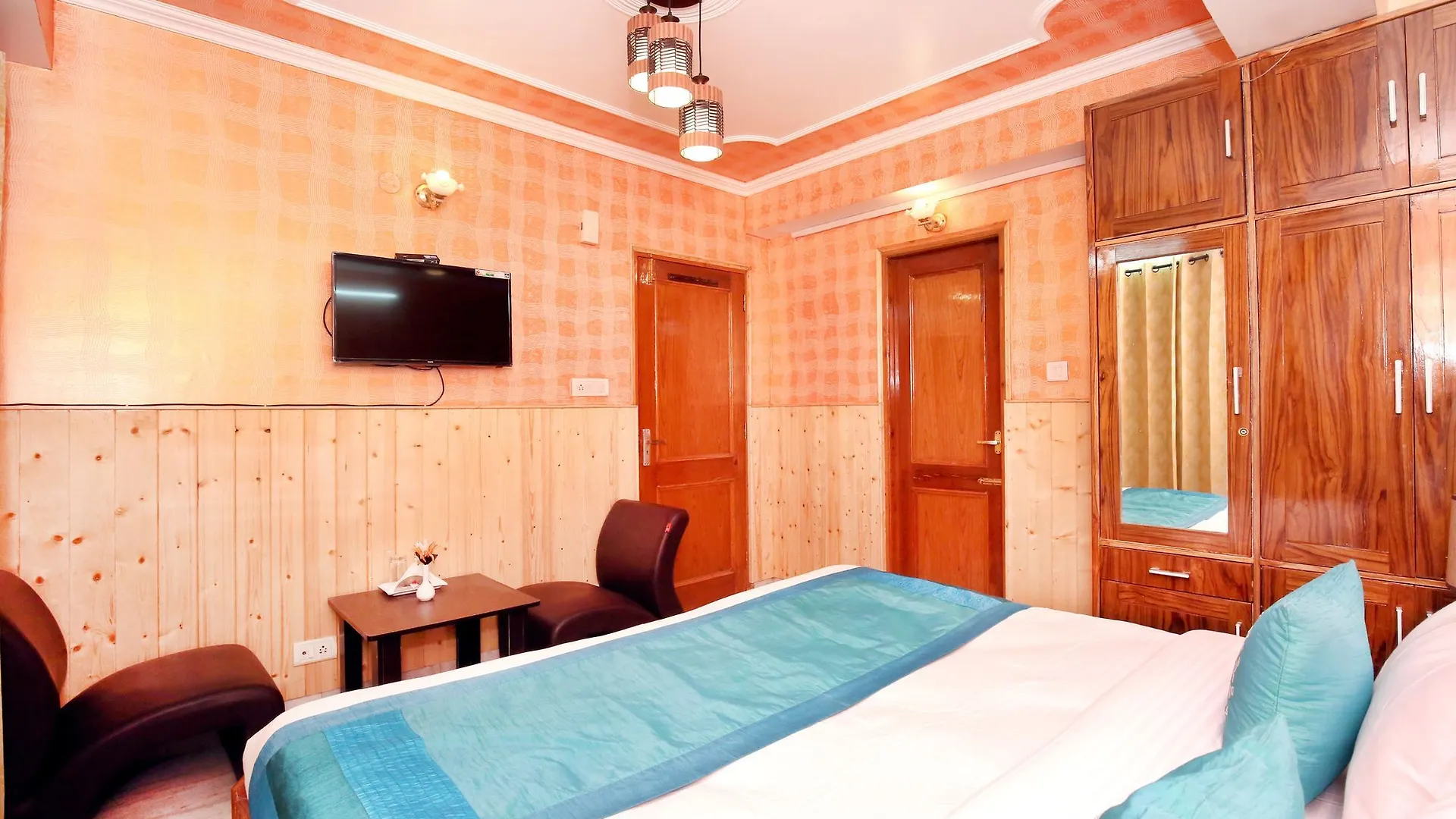 Oyo Home 10410 Mountain View Rooms Panthaghati Shimla 2*,