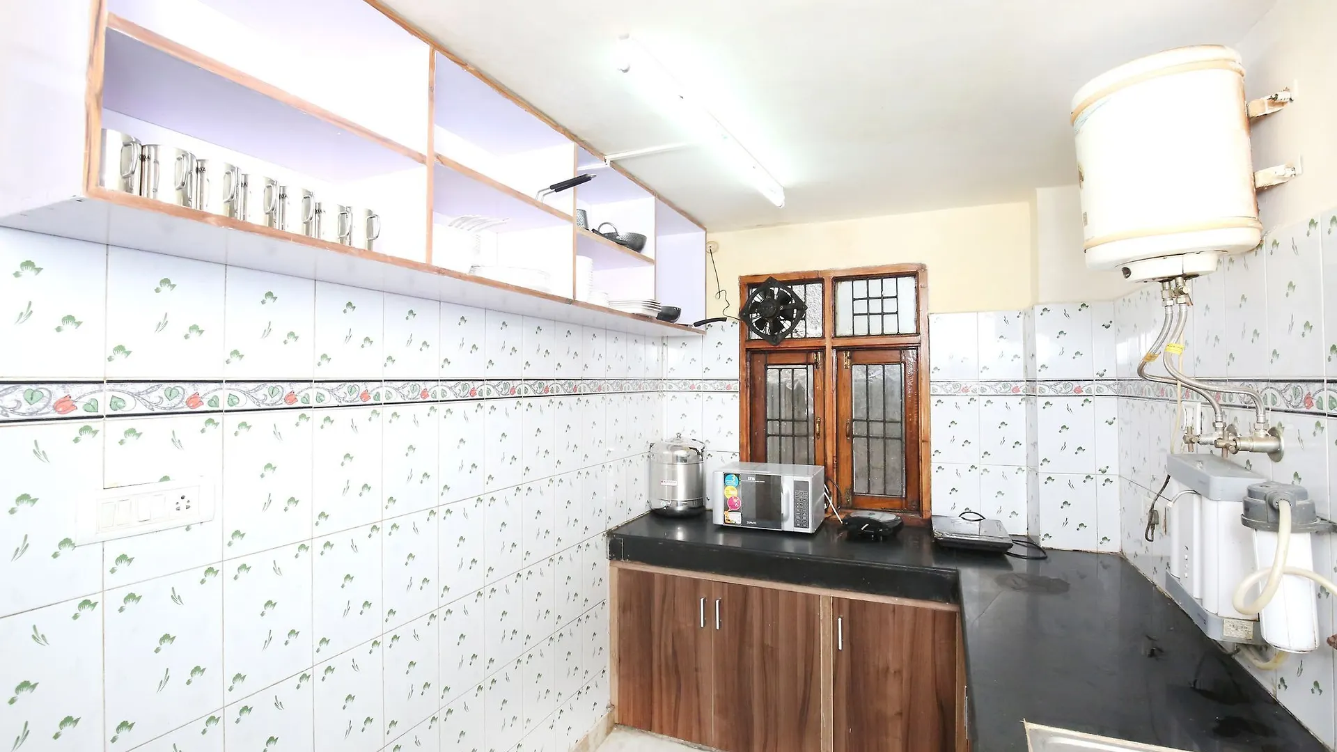 Hotel Oyo Home 10410 Mountain View Rooms Panthaghati Shimla